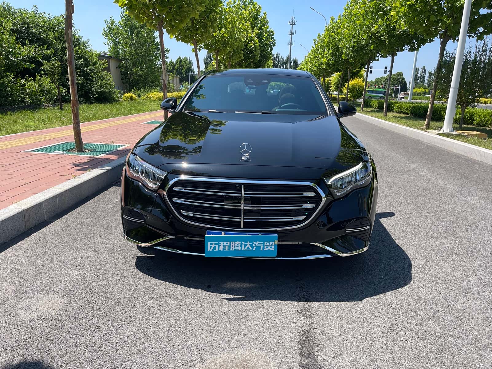 Mercedes-Benz E-Class, 2025 2