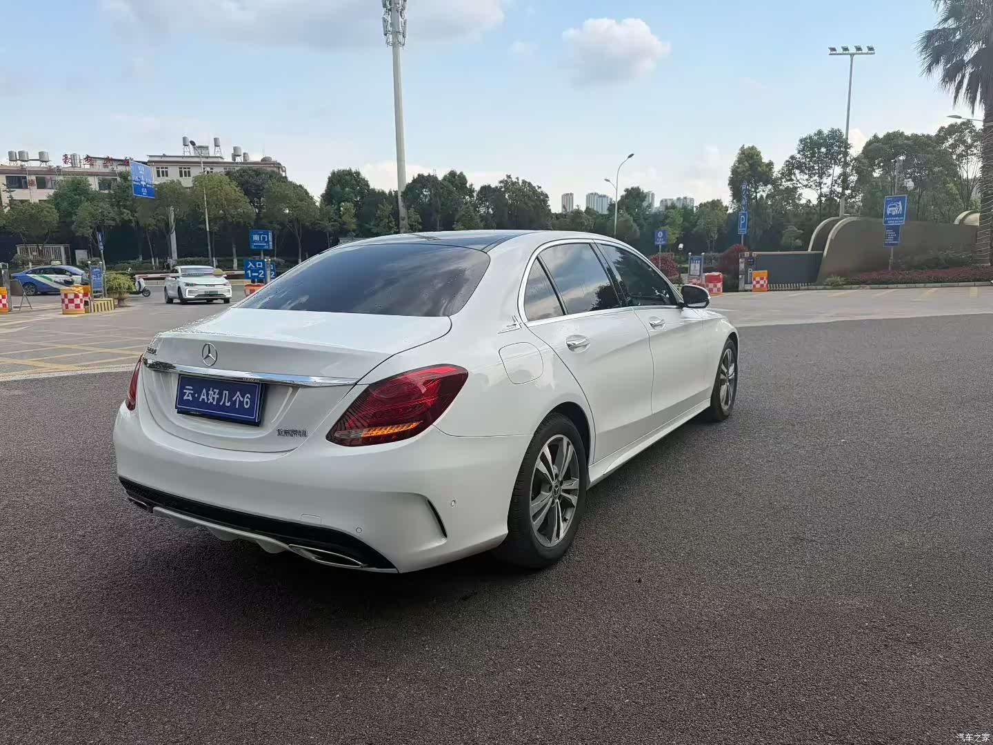 Mercedes-Benz C-Class, 2018 9