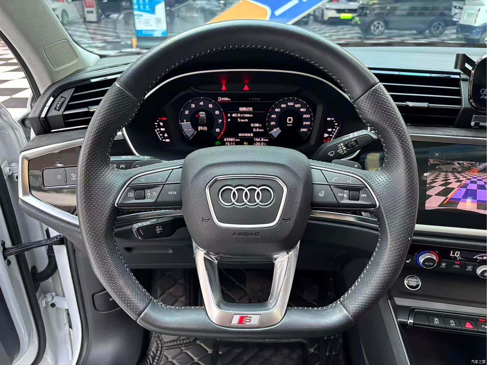 Audi Q3, 2021 7