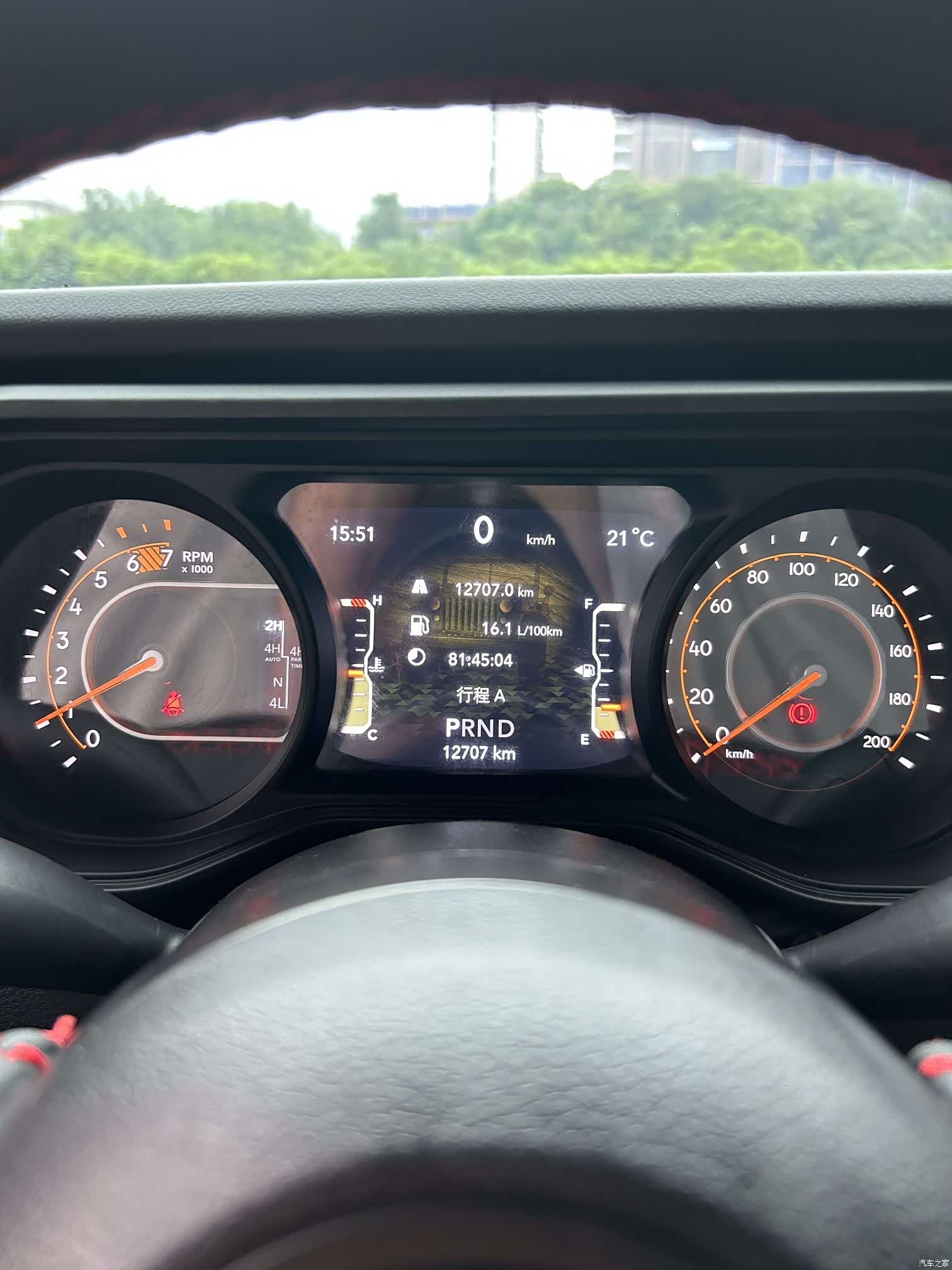 Jeep Wrangler, 2024 12
