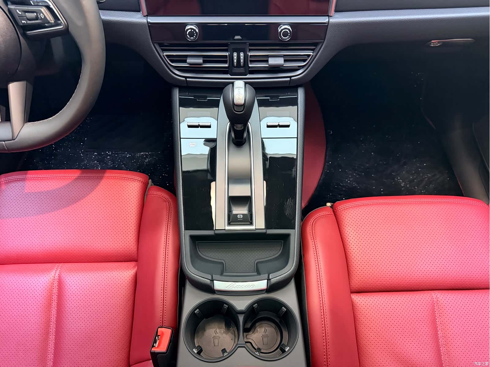Porsche Macan, 2025 19
