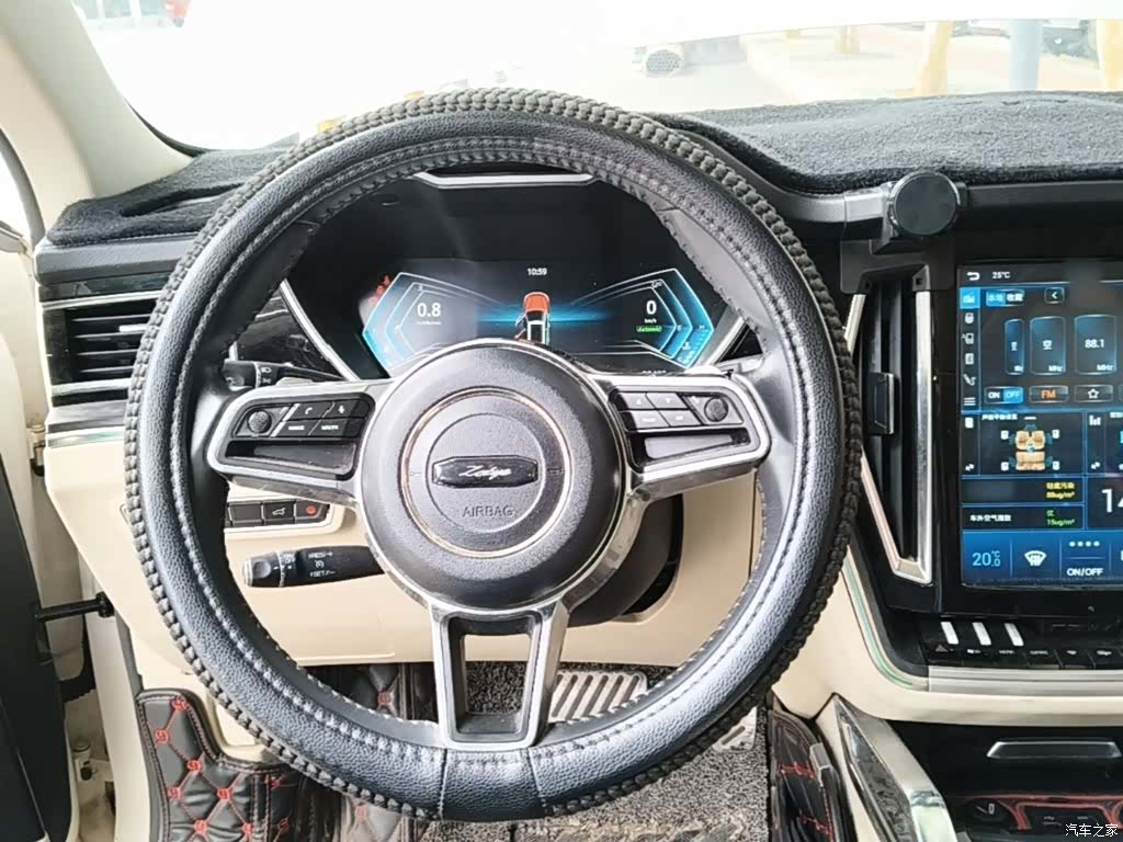 Zotye T700, 2017 7