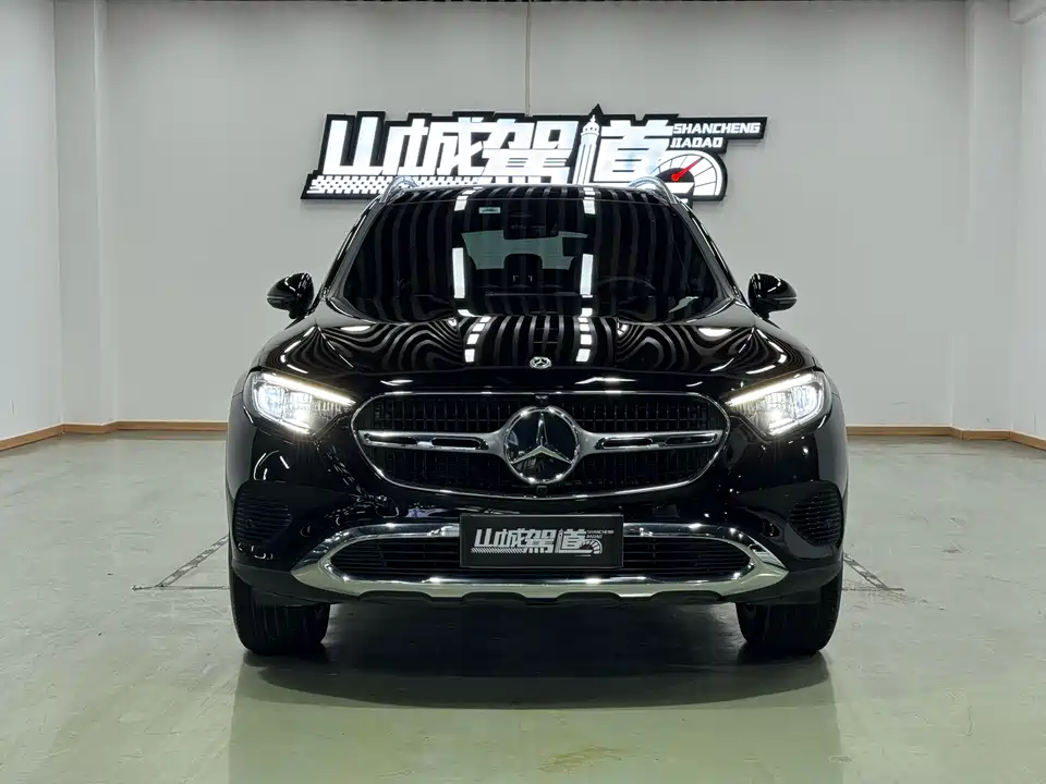 Mercedes-Benz GLC Mercedes-Benz GLC