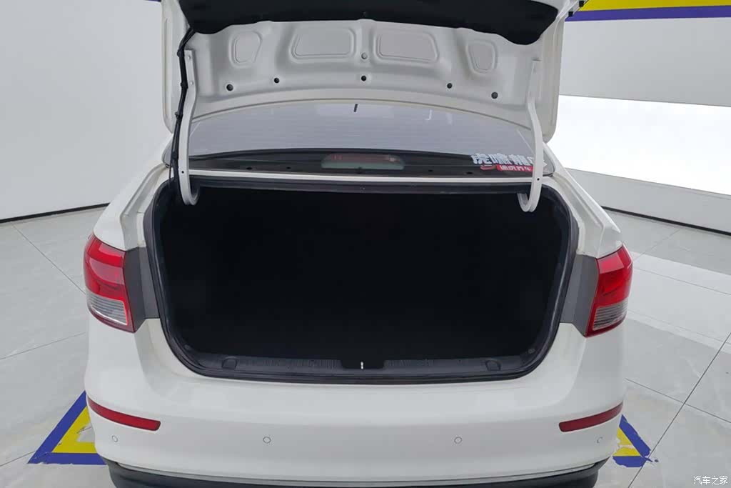 Kia K2, 2016 4