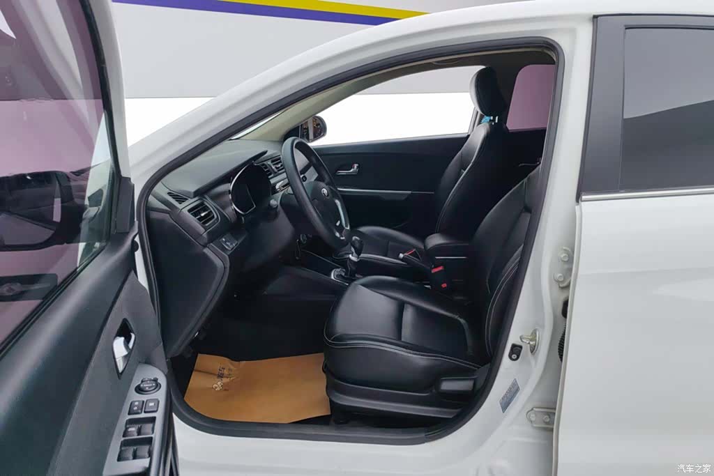 Kia K2, 2016 9