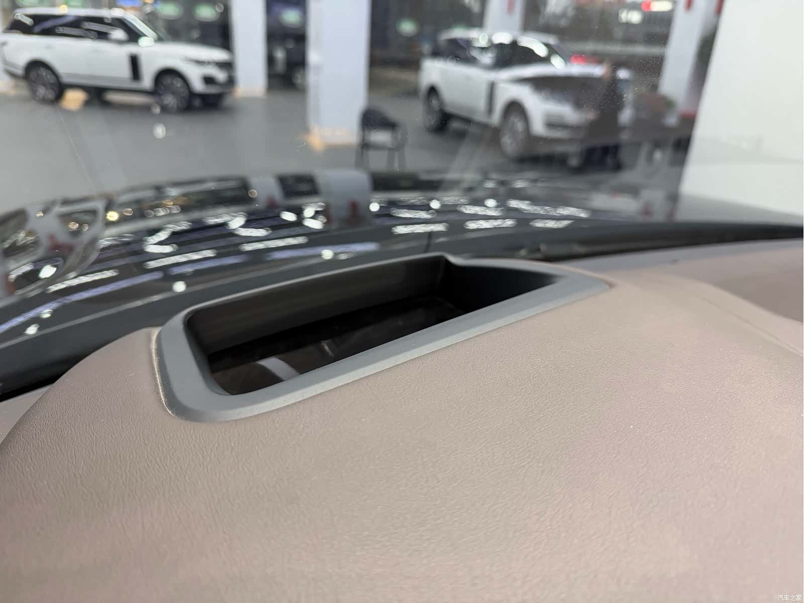 Land Rover Range Rover, 2022 19