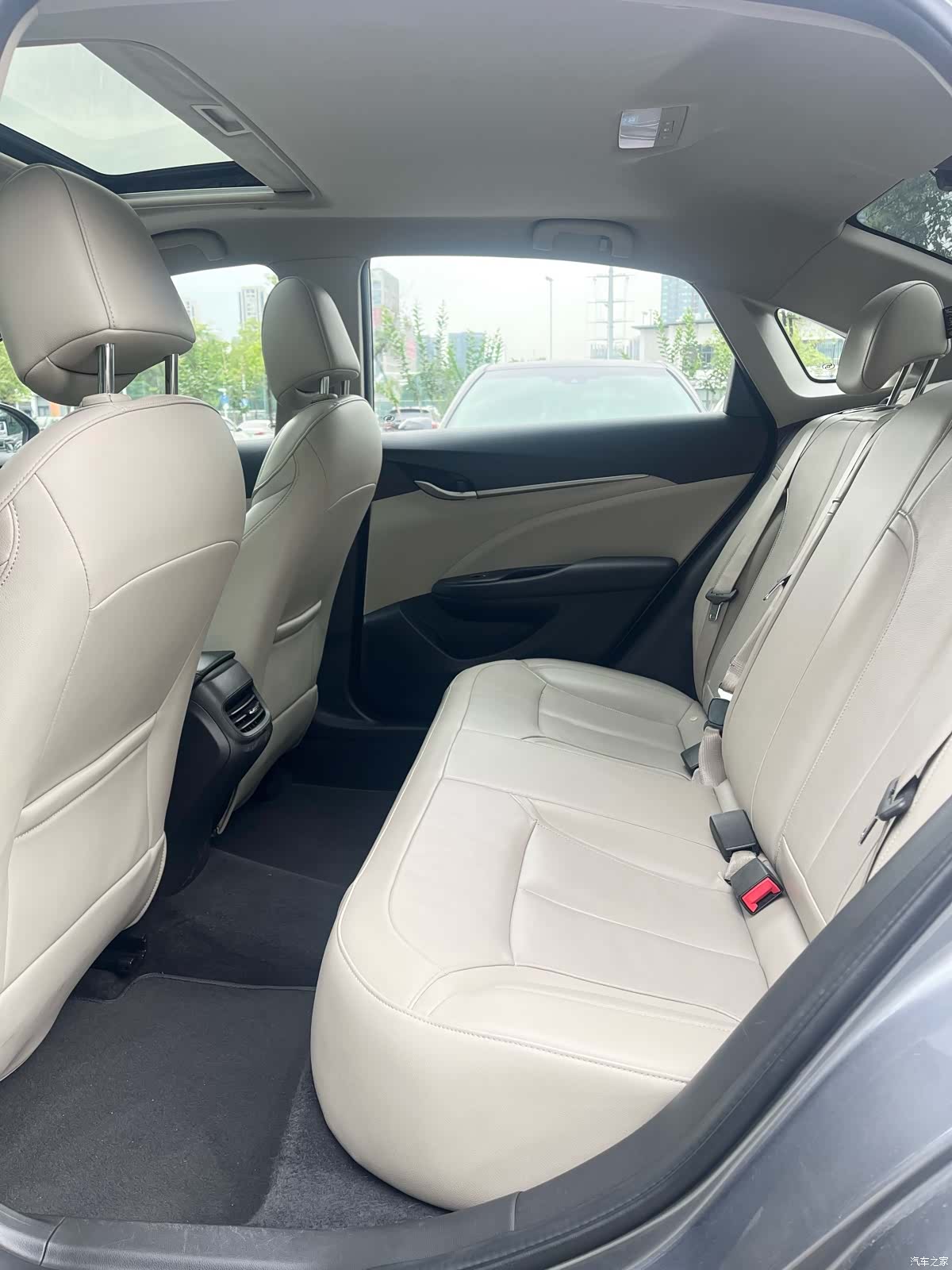 Buick V, 2018 все фото