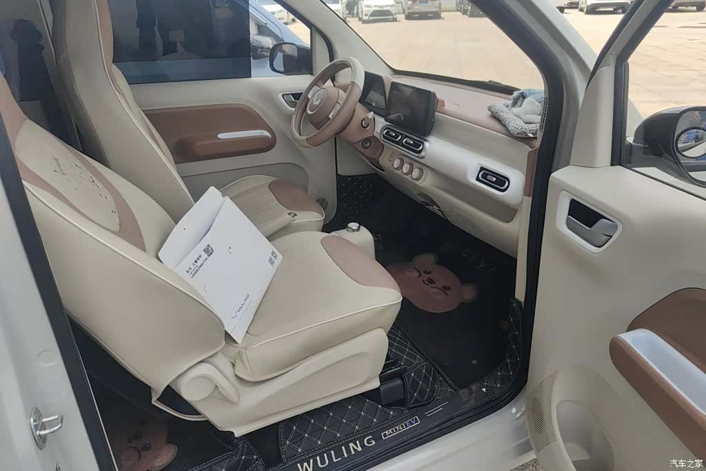 Wuling MINIEV, 2025 8