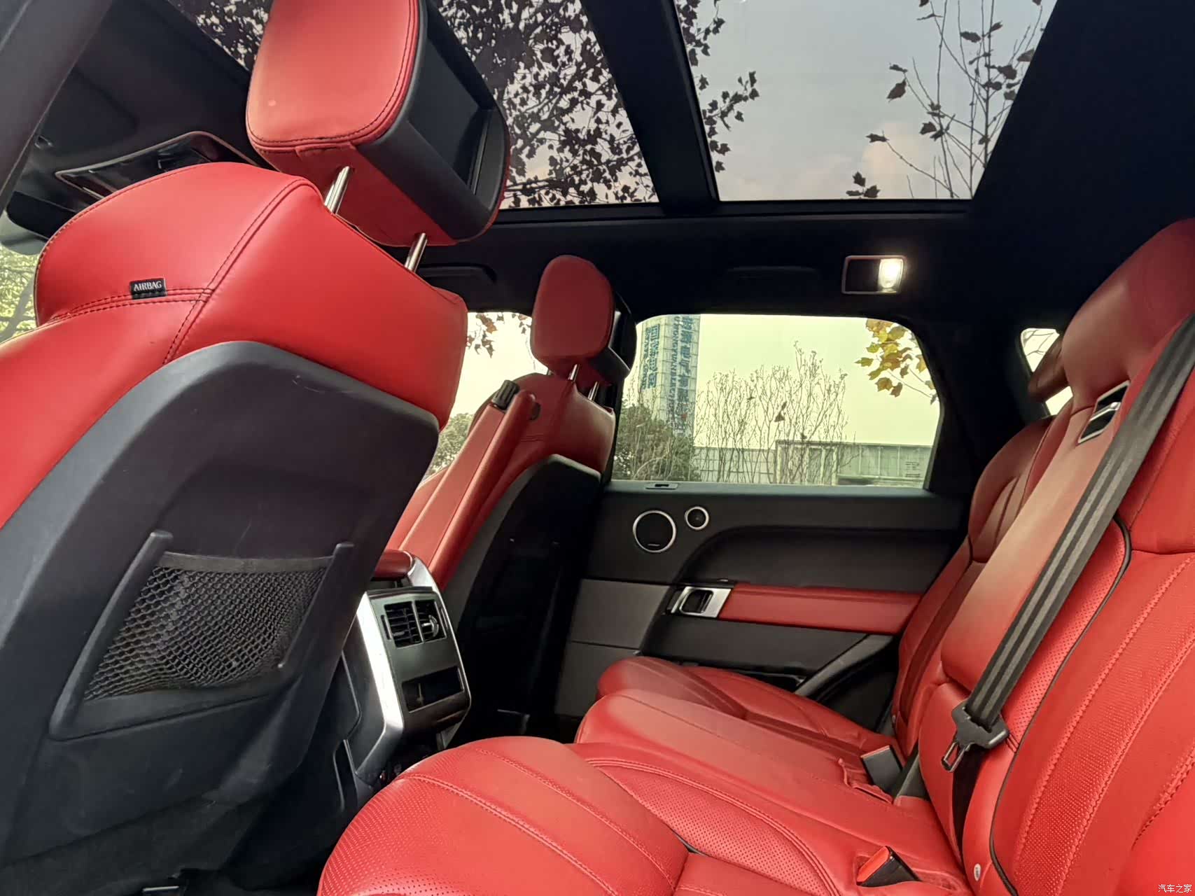 Land Rover Range Rover, 2018 11