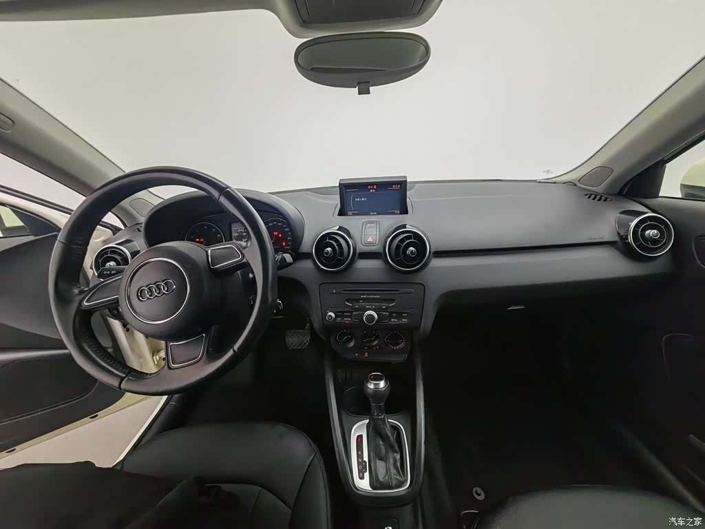 Audi A1, 2013 все фото