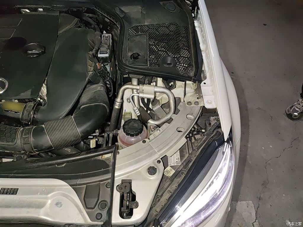 Mercedes-Benz C-Class, 2019 22