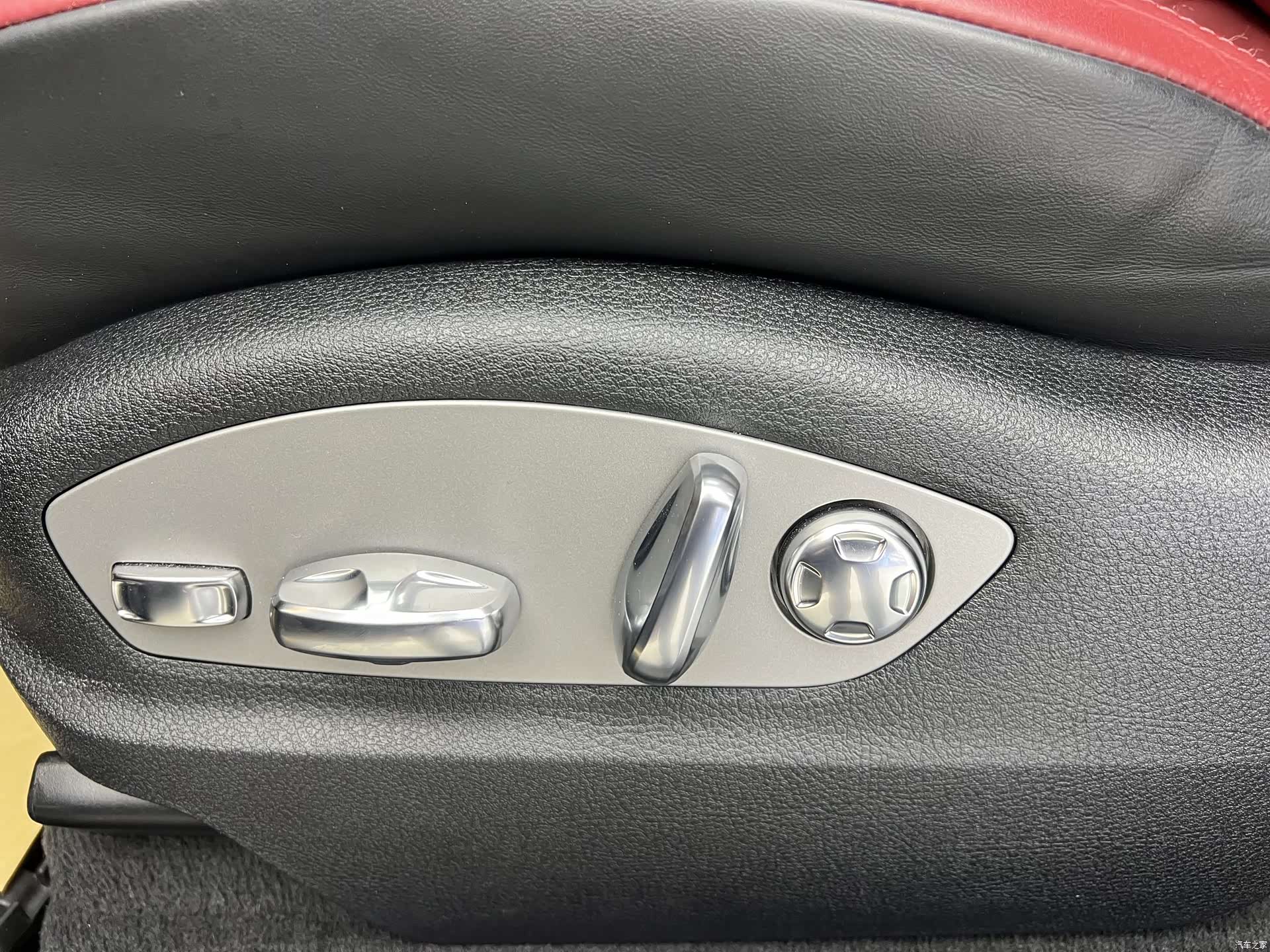 Porsche Macan, 2023 9