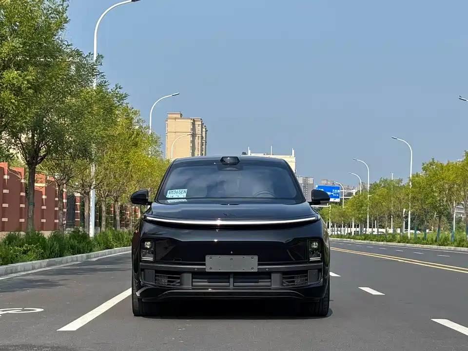 Li Auto Ideal L9