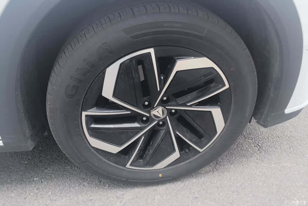 Deepal S07, 2025 6
