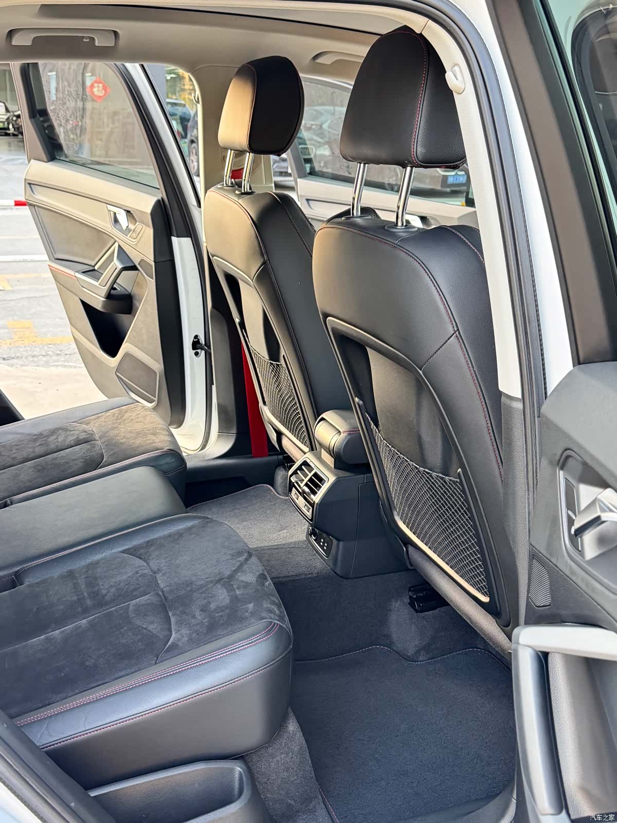 Audi Q3, 2020 9