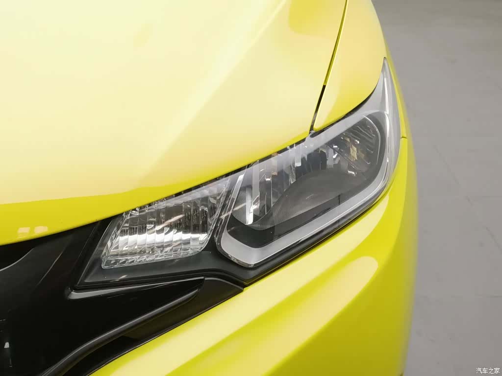 Honda Fit, 2015 7