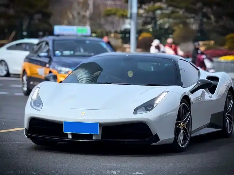 Ferrari 488