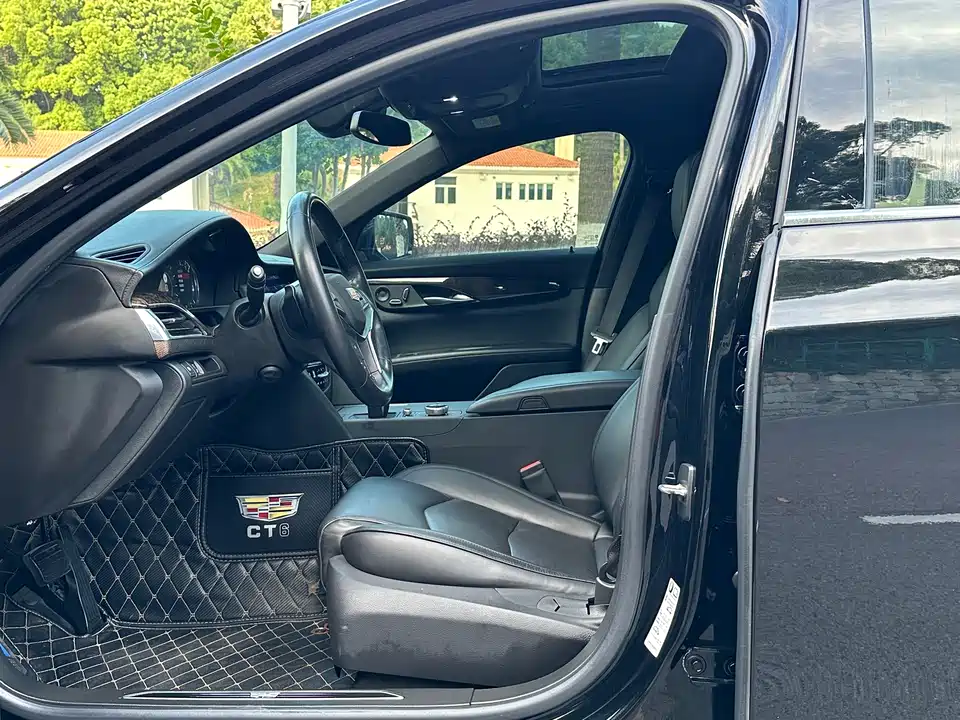 Cadillac CT6