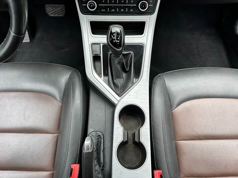 Geely Vision