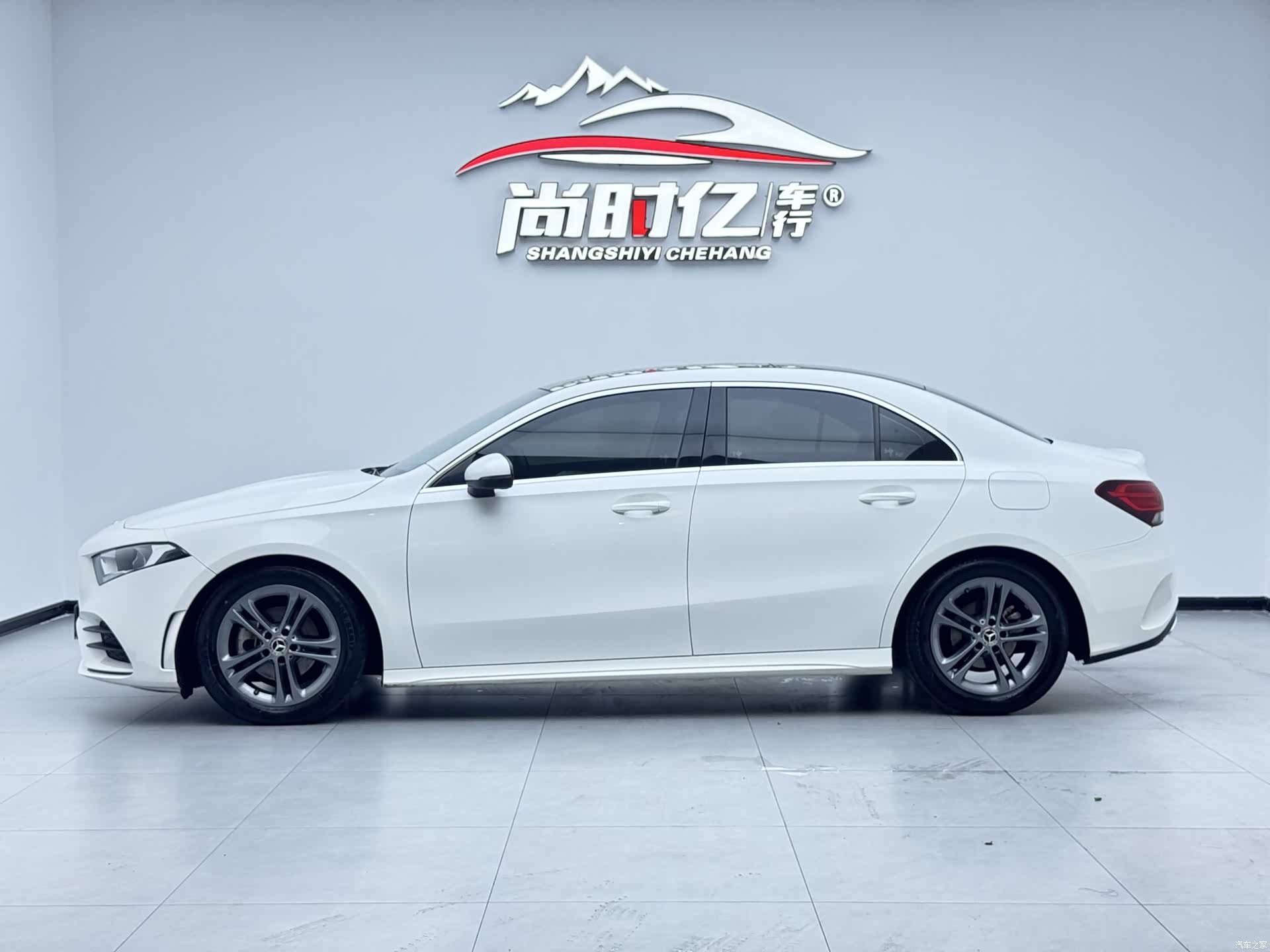 Mercedes-Benz A-Class, 2021 4