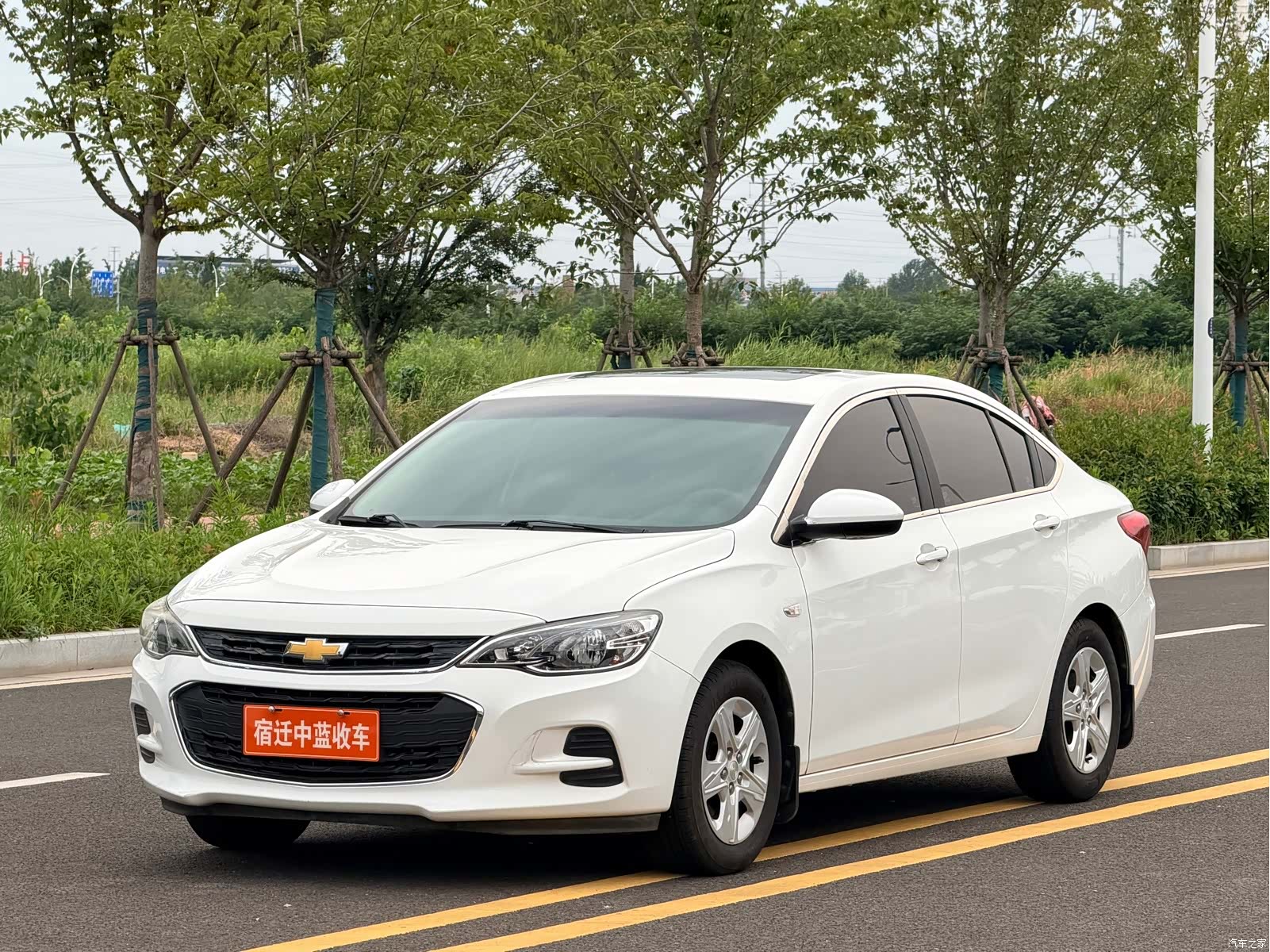 Chevrolet 320, 2019 1