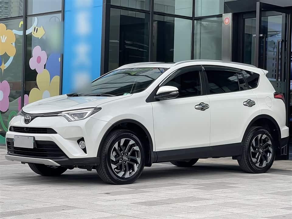 Toyota RAV4 Rongfang