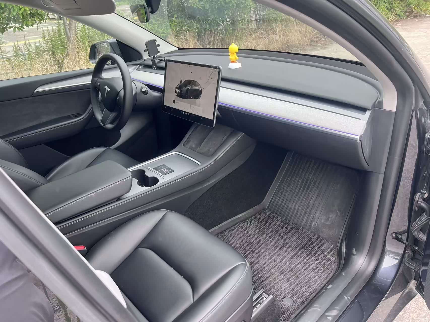 Tesla Model Y, 2024 3