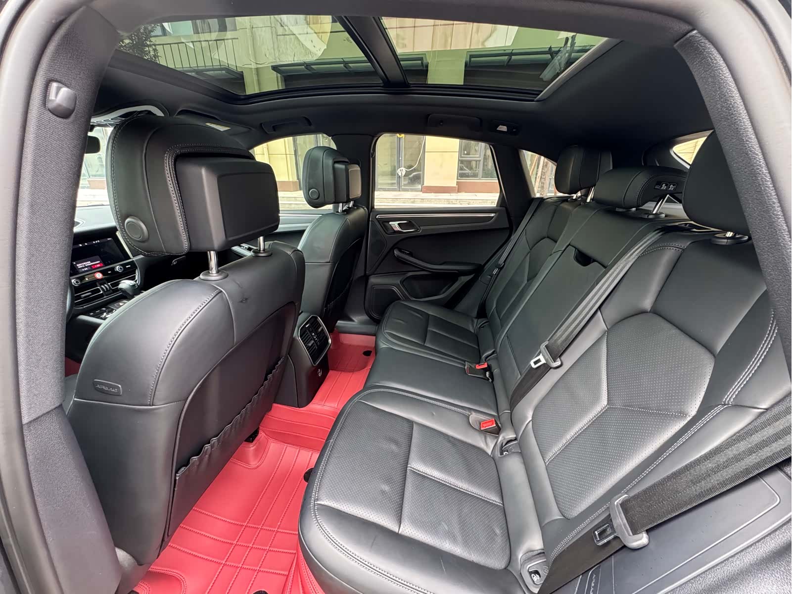 Porsche Macan, 2023 6