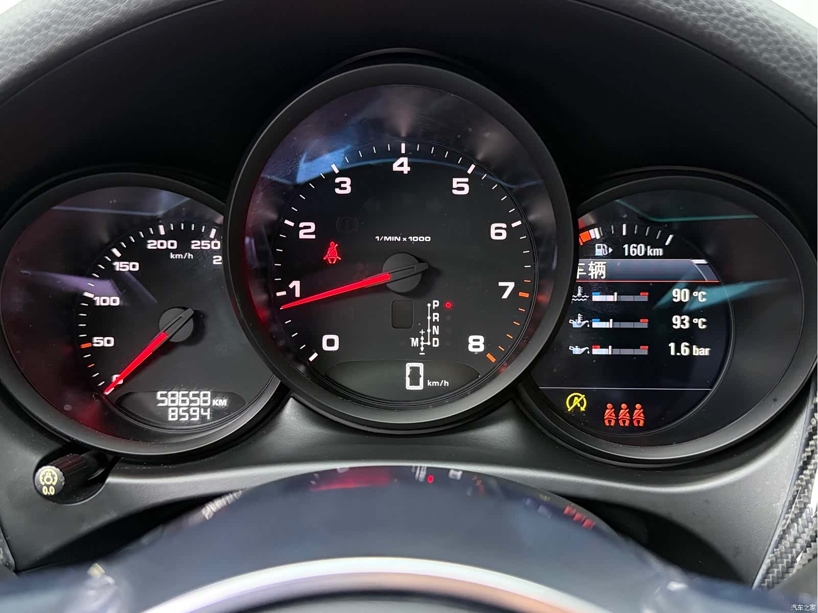 Porsche Macan, 2019 11