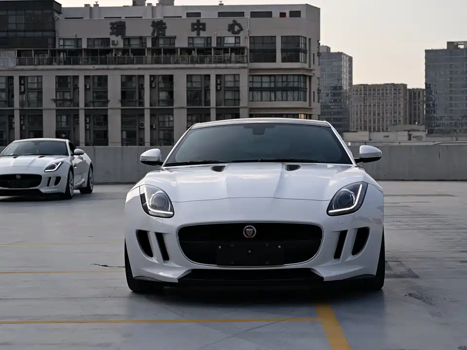 Jaguar F-TYPE