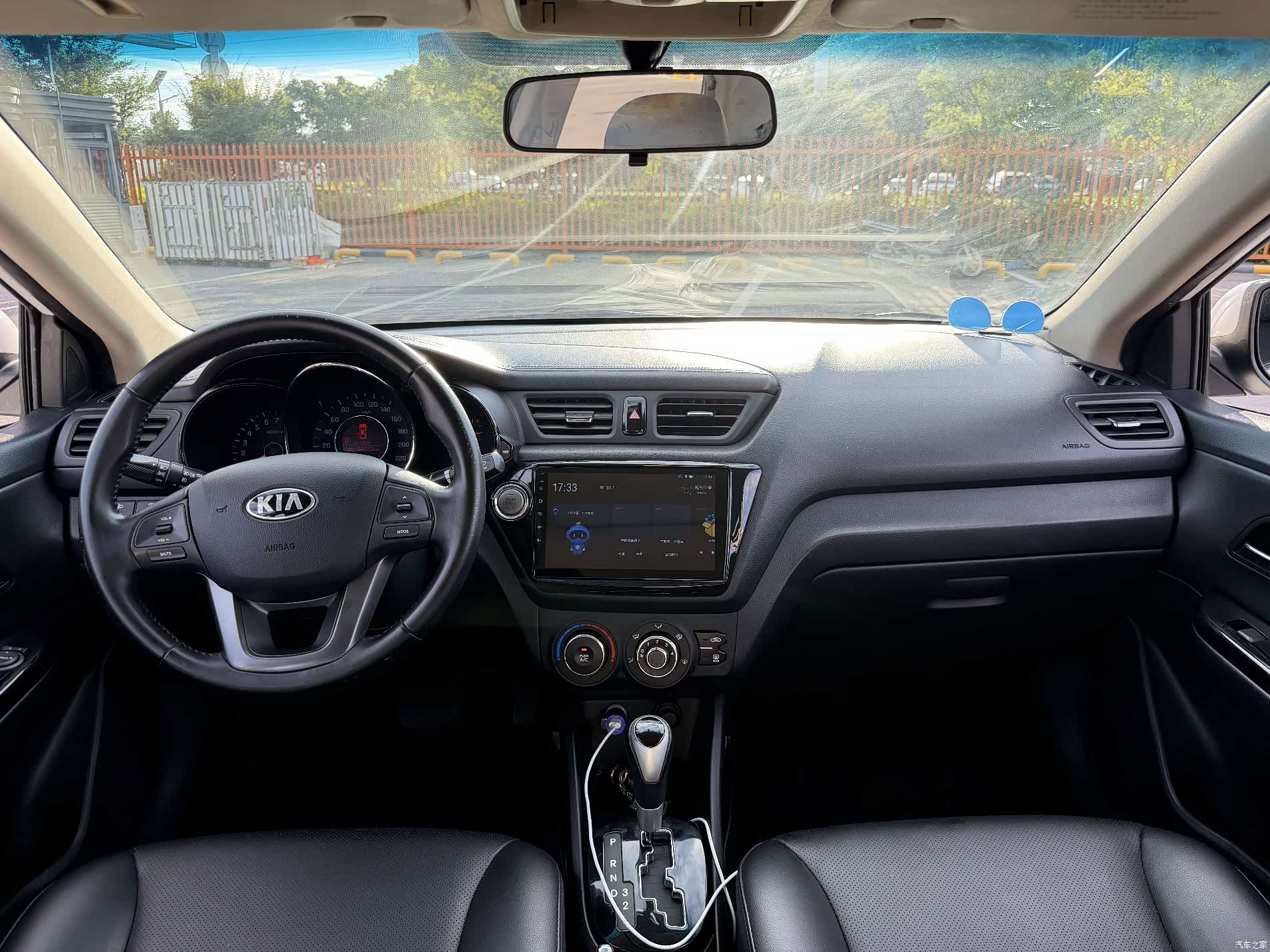 Kia K2, 2014 8