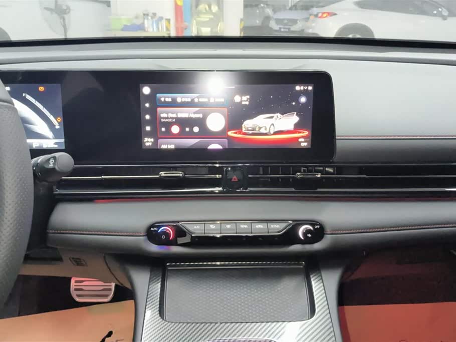 Trumpchi Shadow Leopard