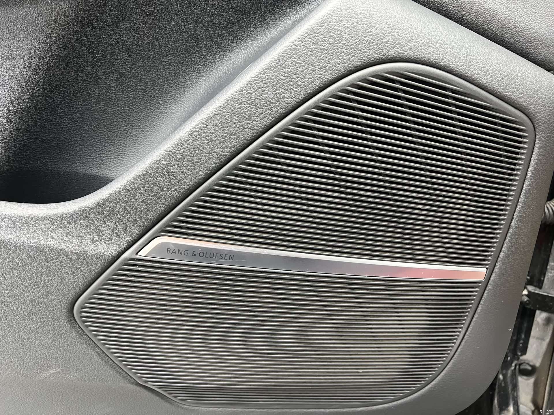 Audi Q8, 2024 все фото