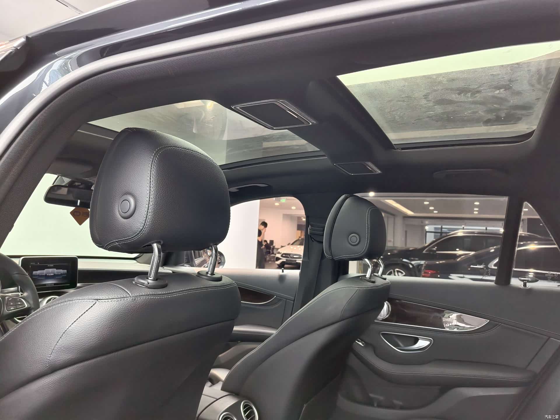 Mercedes-Benz GLC, 2019 11