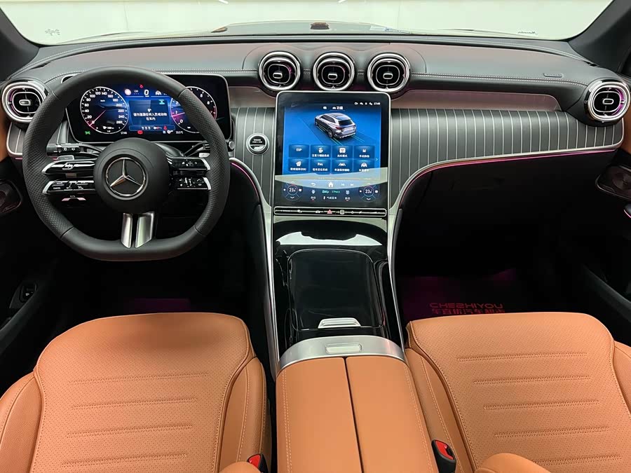 Mercedes-Benz GLC-Class 2026, фото 12