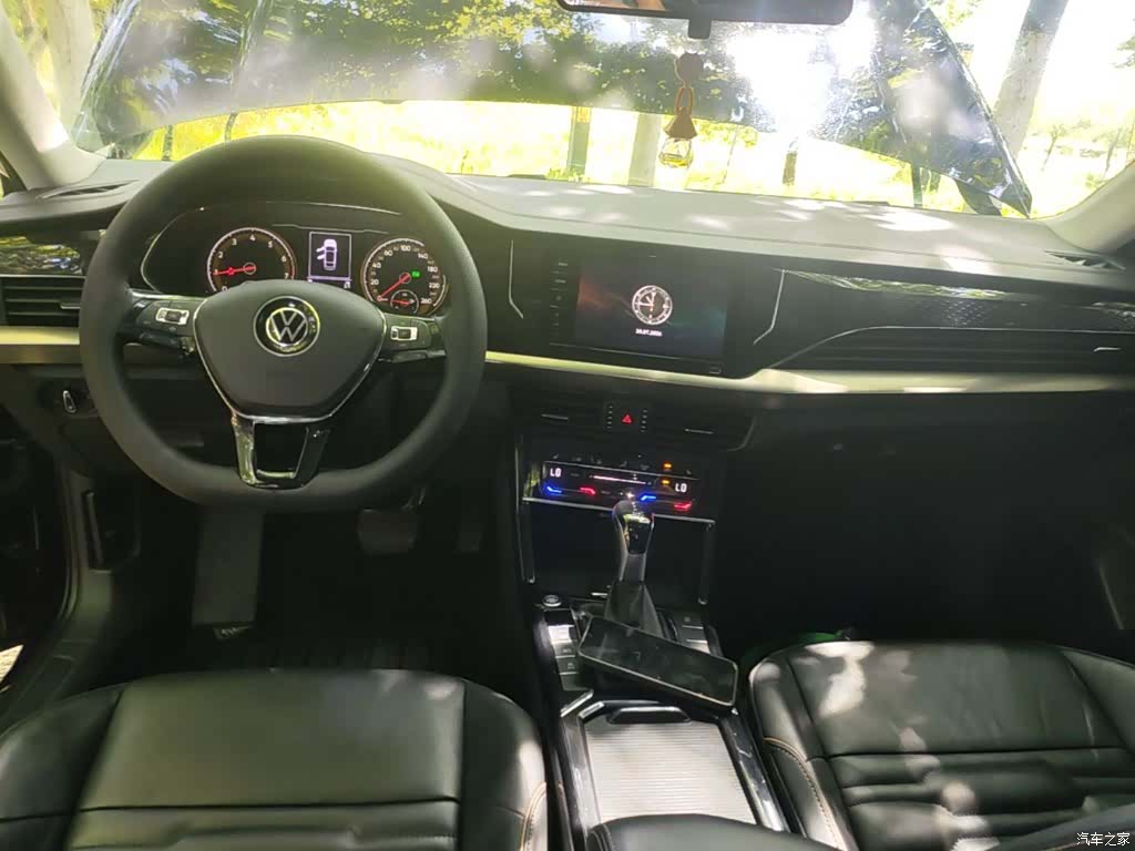 Volkswagen Passat, 2021 10