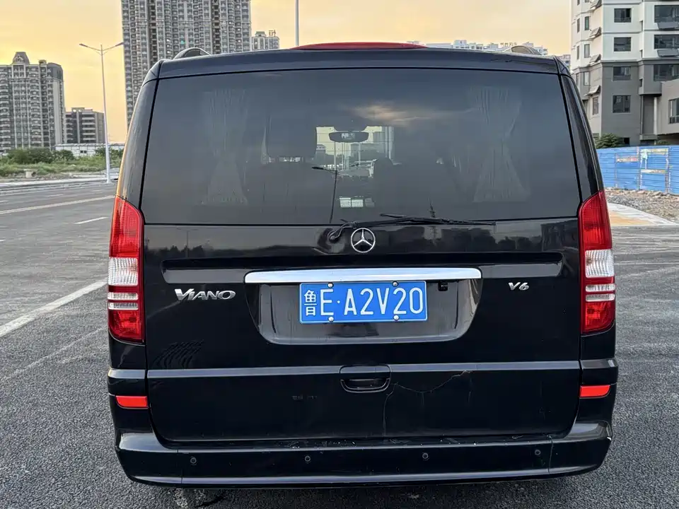 Mercedes-Benz Viano