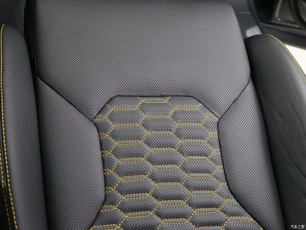 Lamborghini Urus, 2019 24