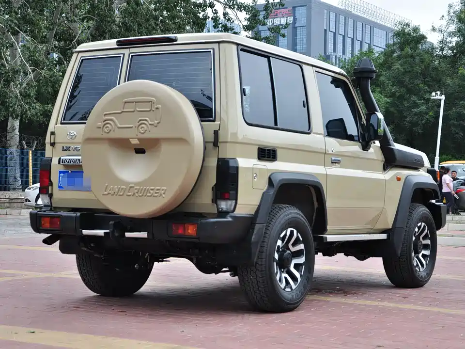 Toyota Land Cruiser Toyota Land Cruiser