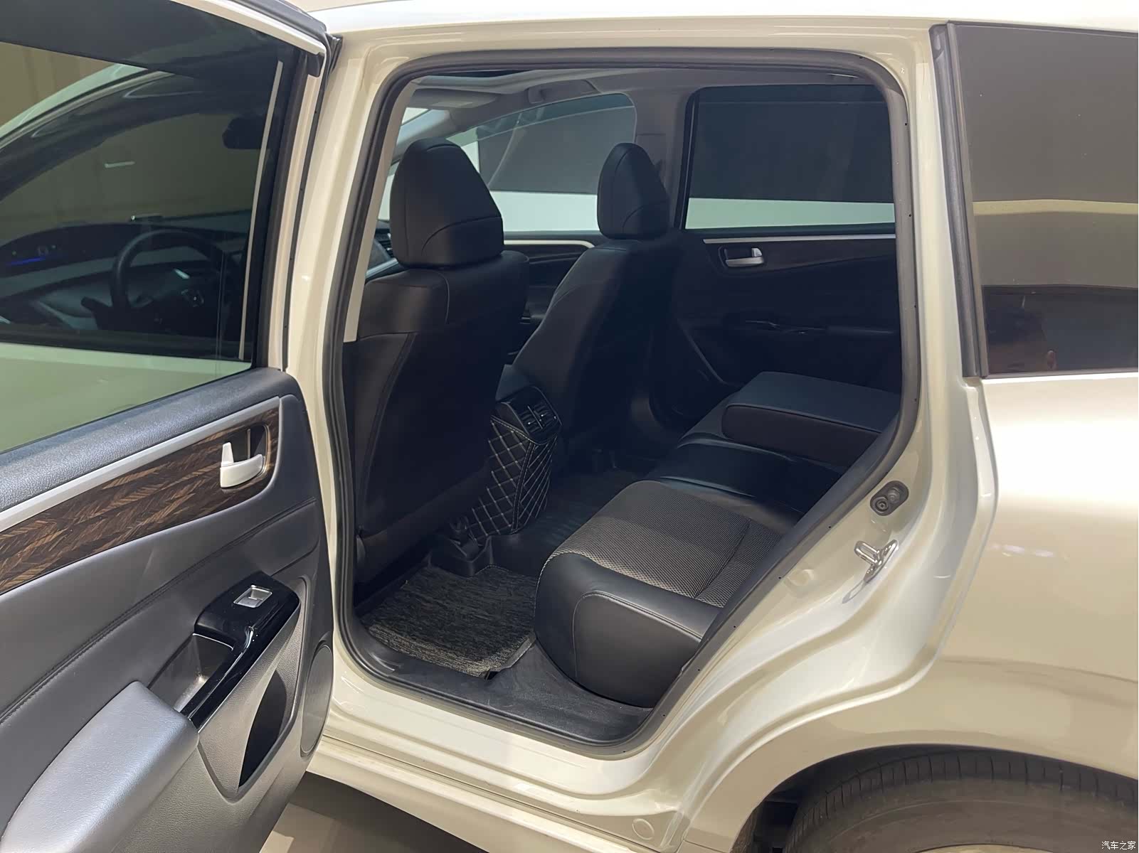Honda Jade, 2018 15