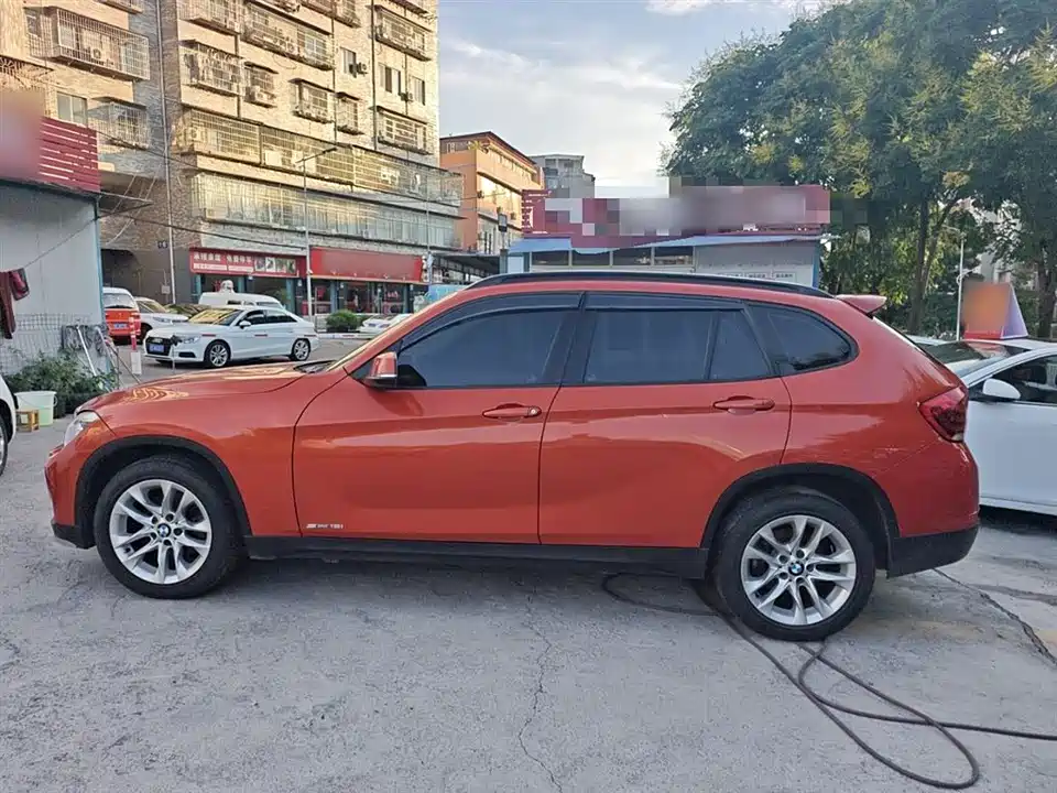 BMW X1