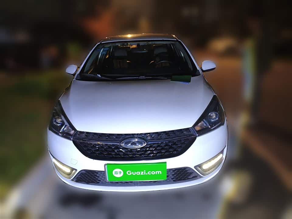 Chery Arrizo 5