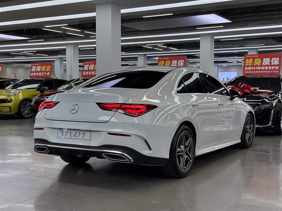 Mercedes-Benz CLA