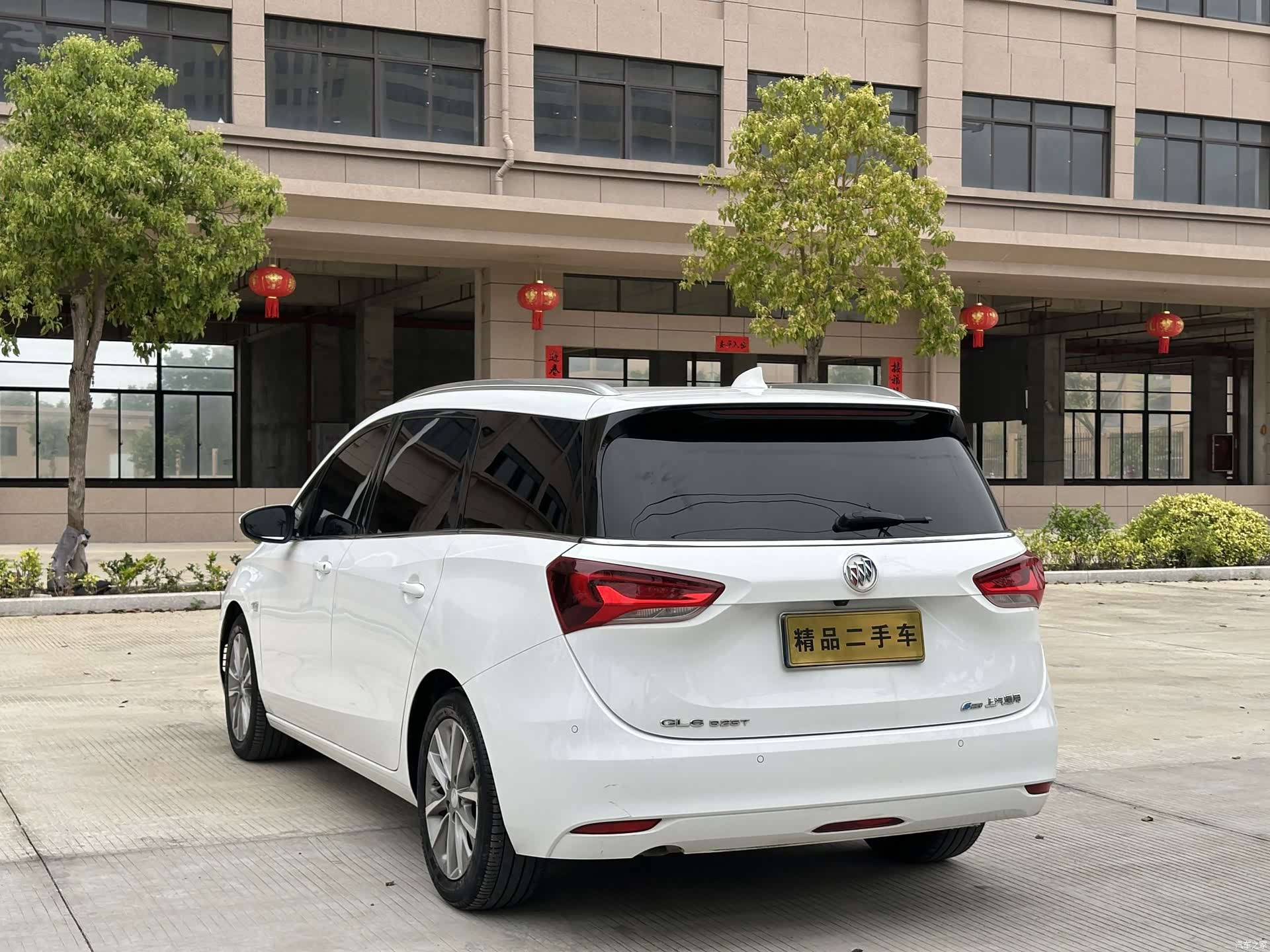Buick GL6, 2023 9