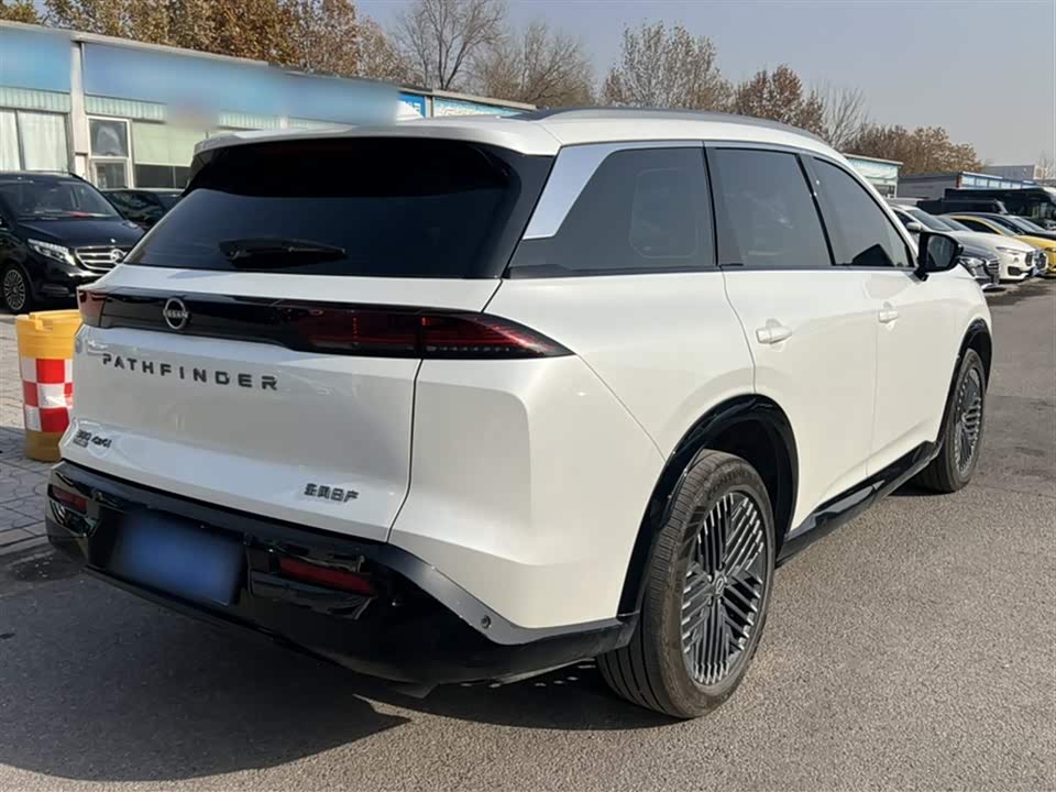 Nissan Exploring the land