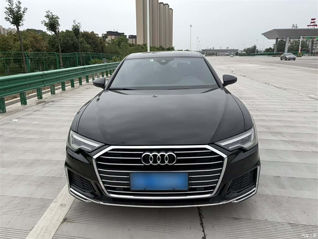 Audi A6L, 2022 все фото