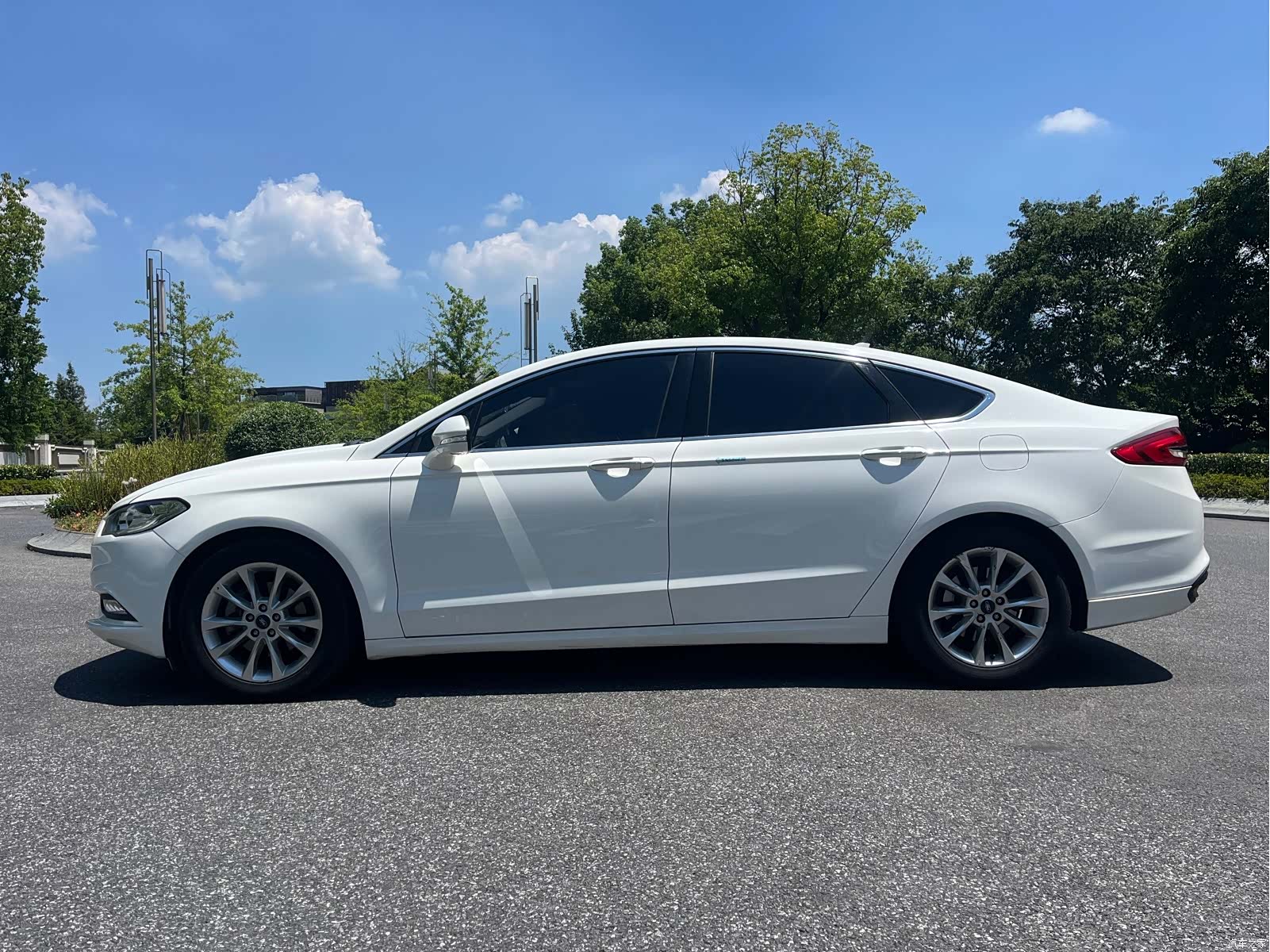 Ford Mondeo, 2017 4