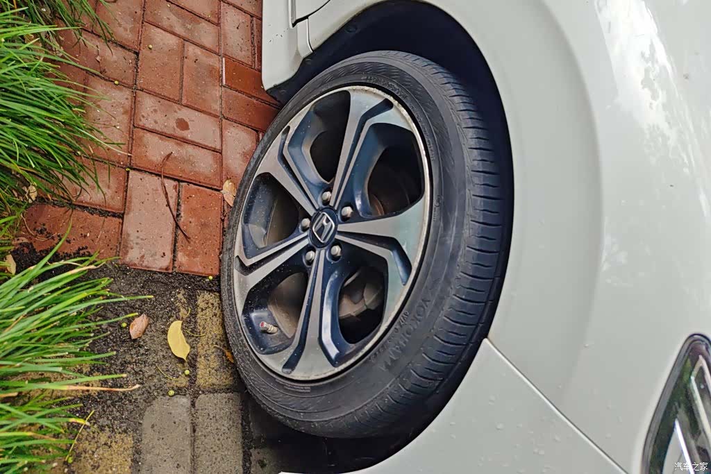 Honda Jade, 2017 6