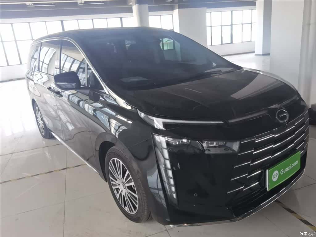 Trumpchi E8, 2025 4