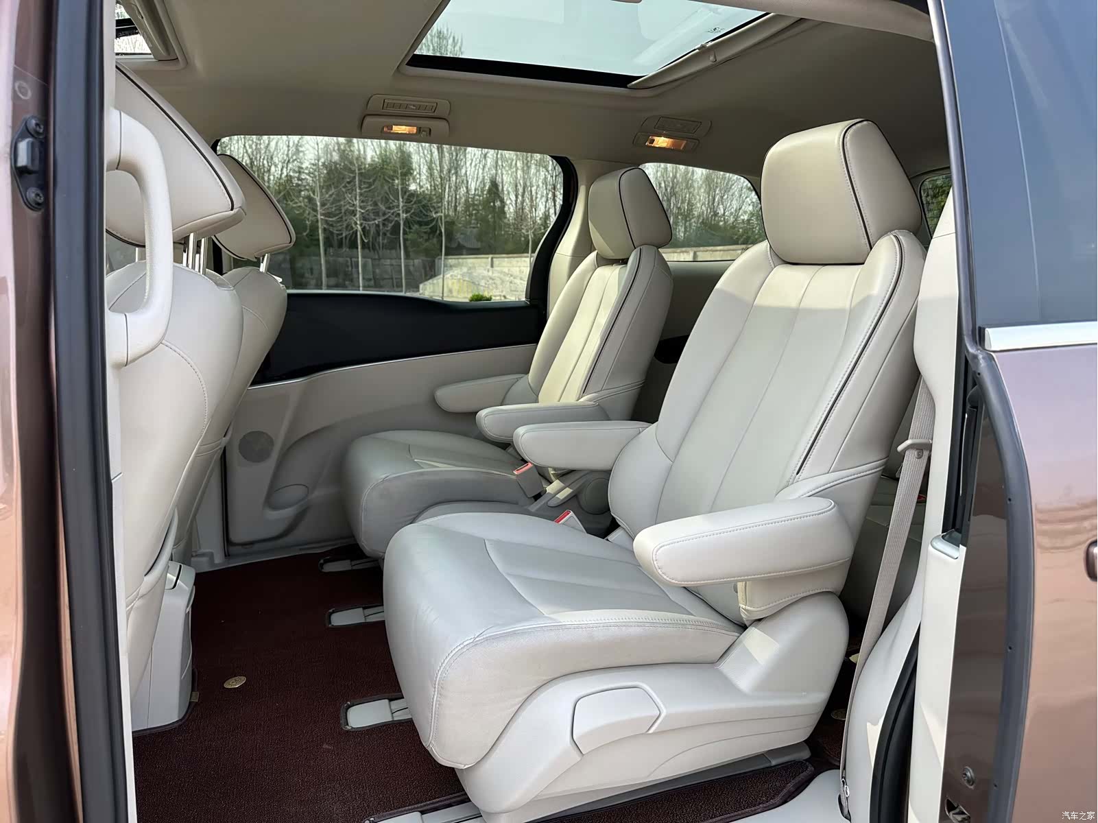 Buick GL8, 2020 8